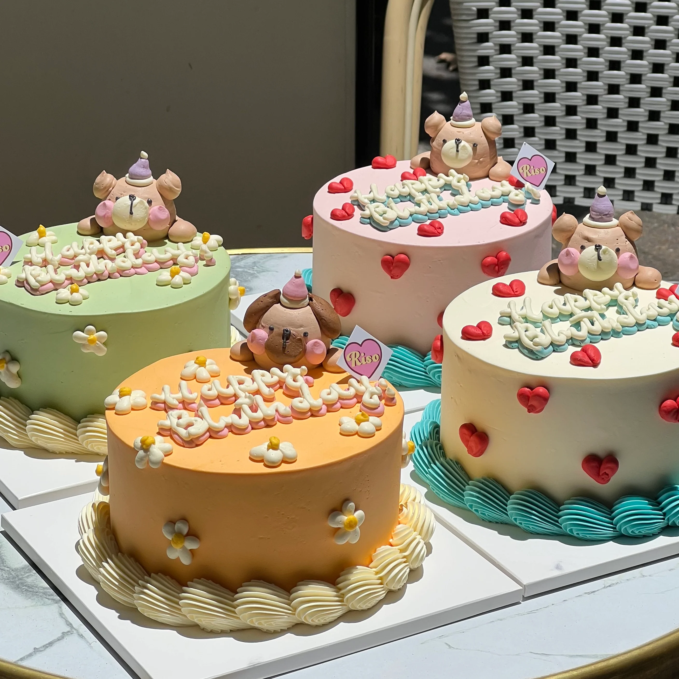 Animal Face Pop Up Cake - Image 2