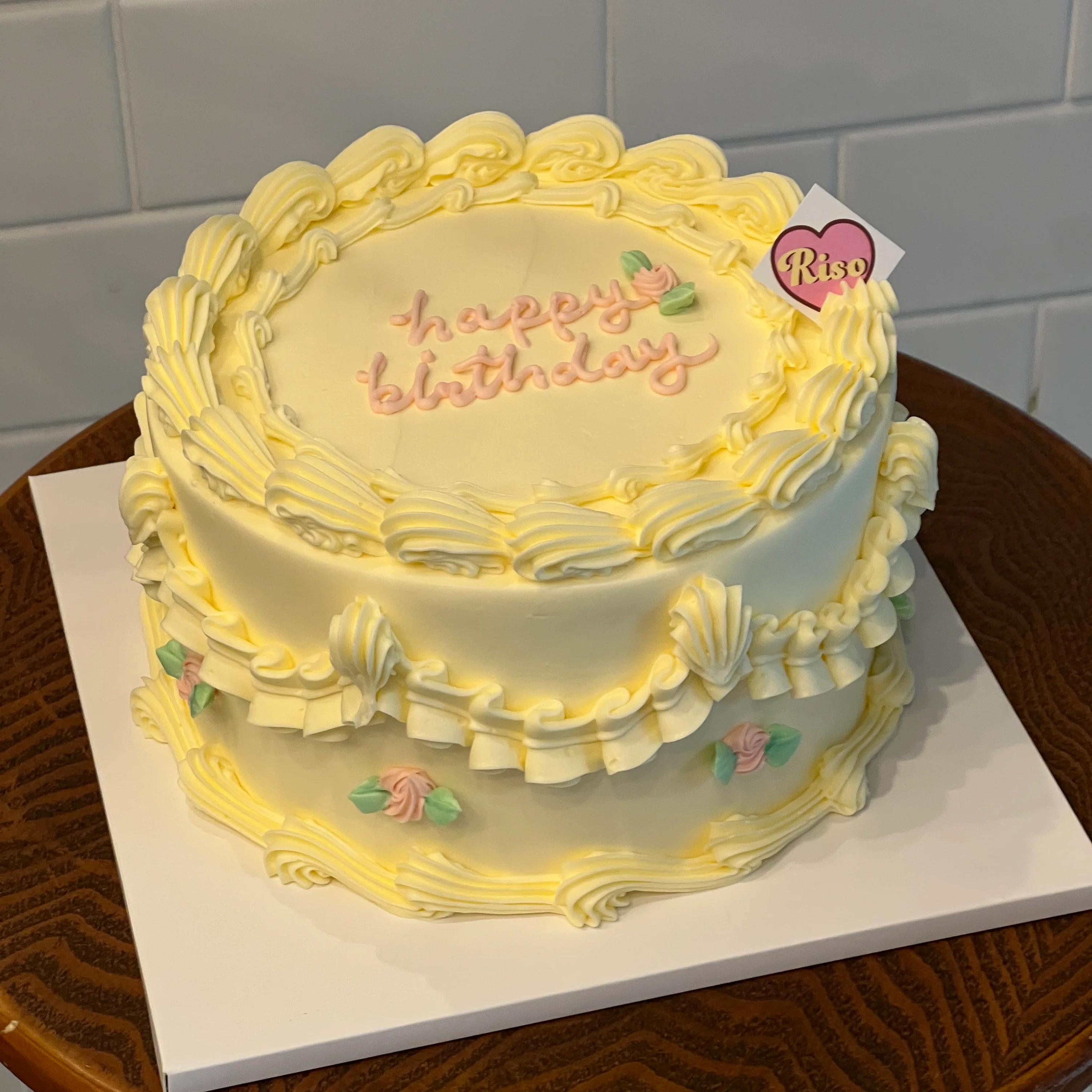 Pink Rose Vintage Cake (Round/Heart) - Image 3