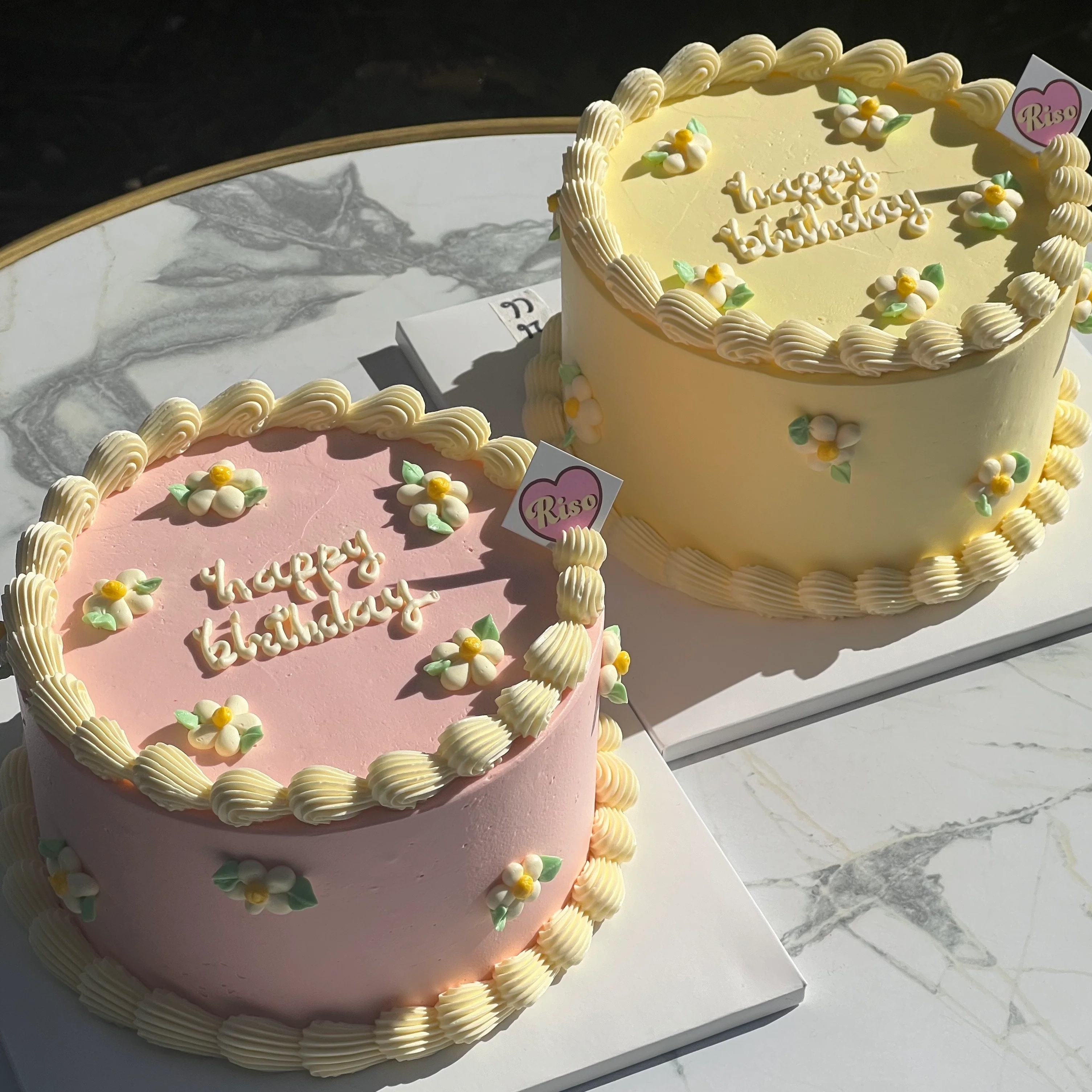 Daisy Cake (Round/Heart) - Image 3