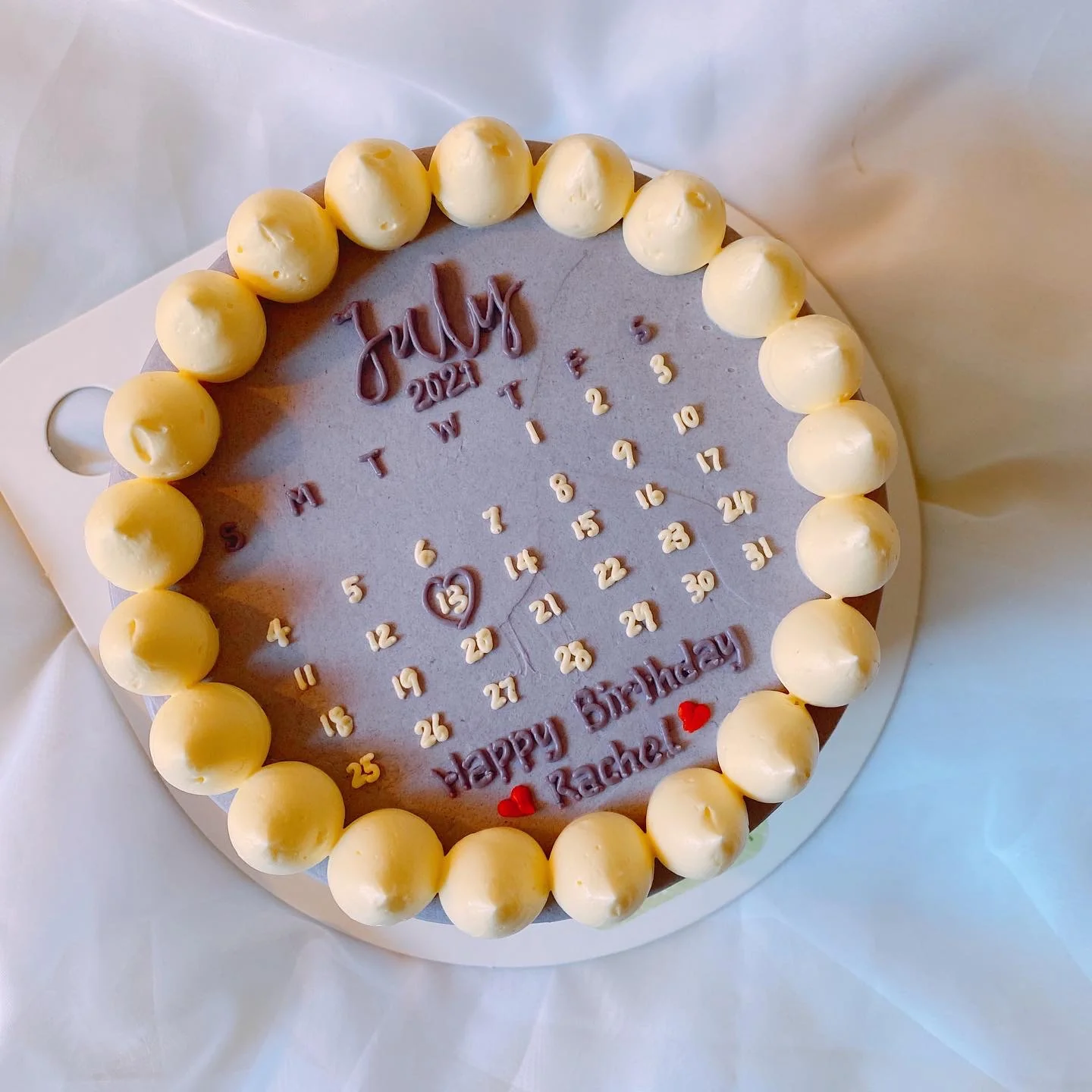 Calendar Cake - Image 5