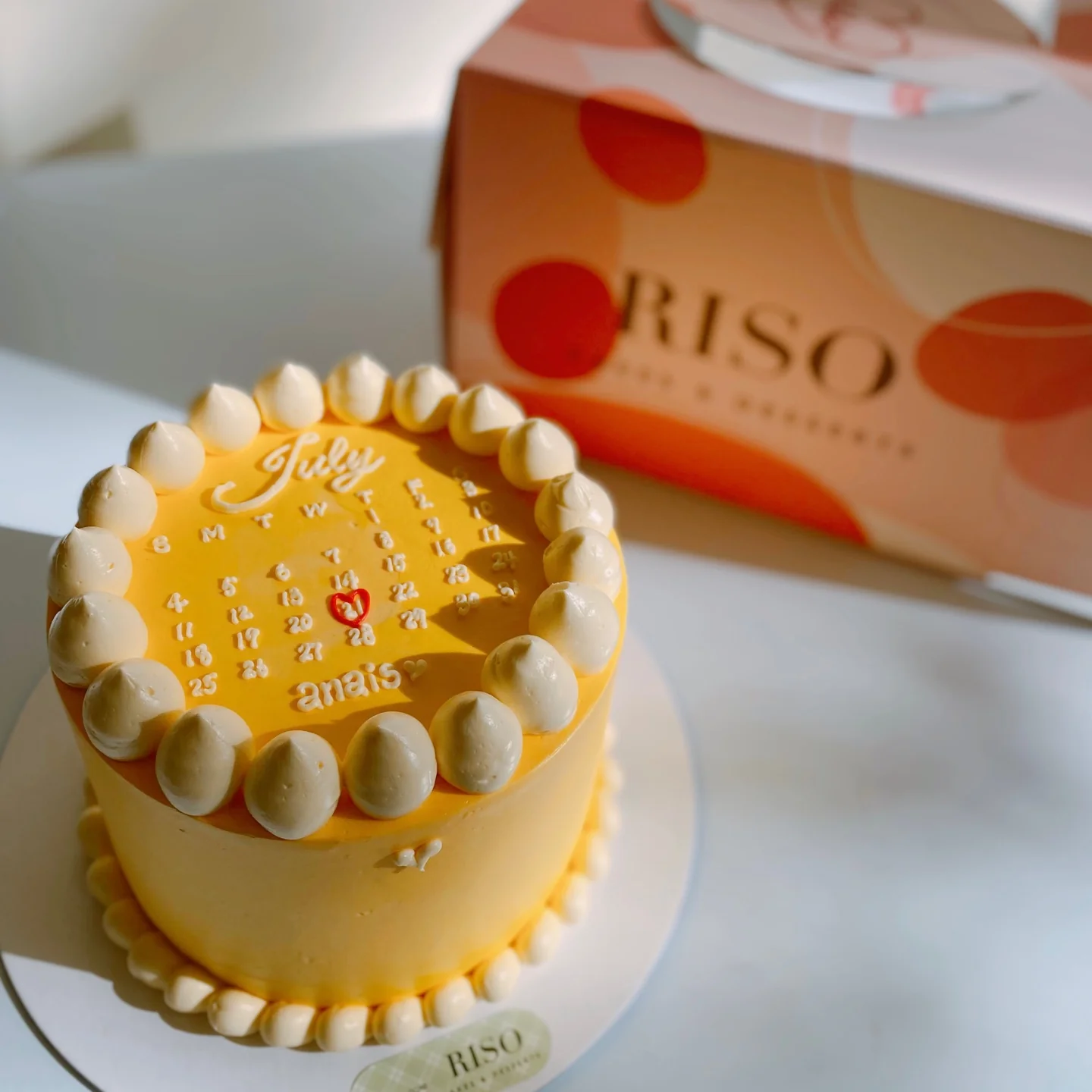 Calendar Cake - Image 7