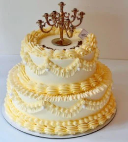 Chandelier Cake (Gold Chandelier only) - Image 3