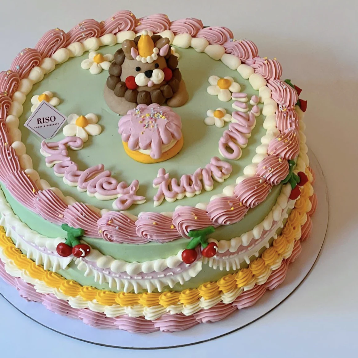 Animal's Birthday Cake - Image 3