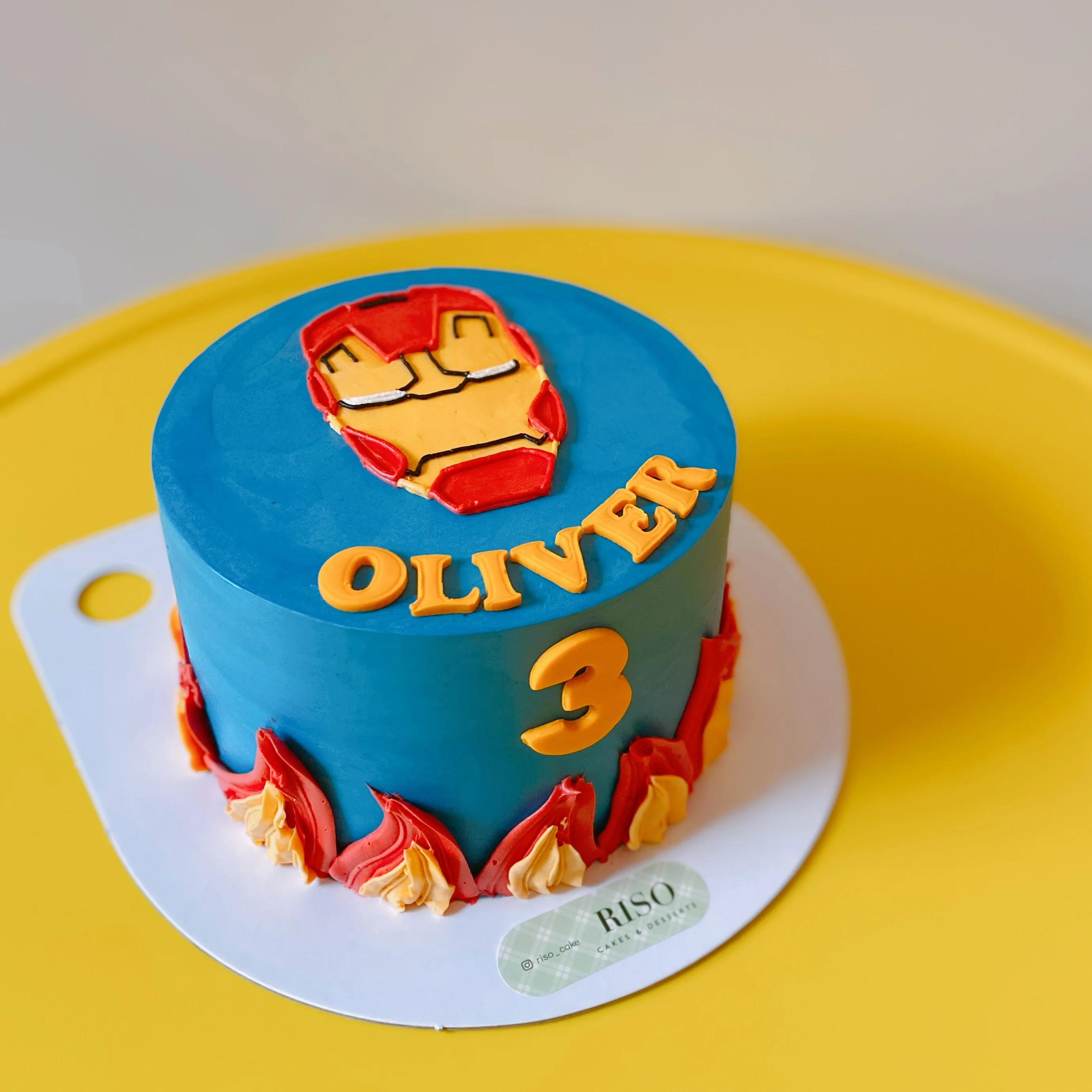 Iron Man Cake - Image 4