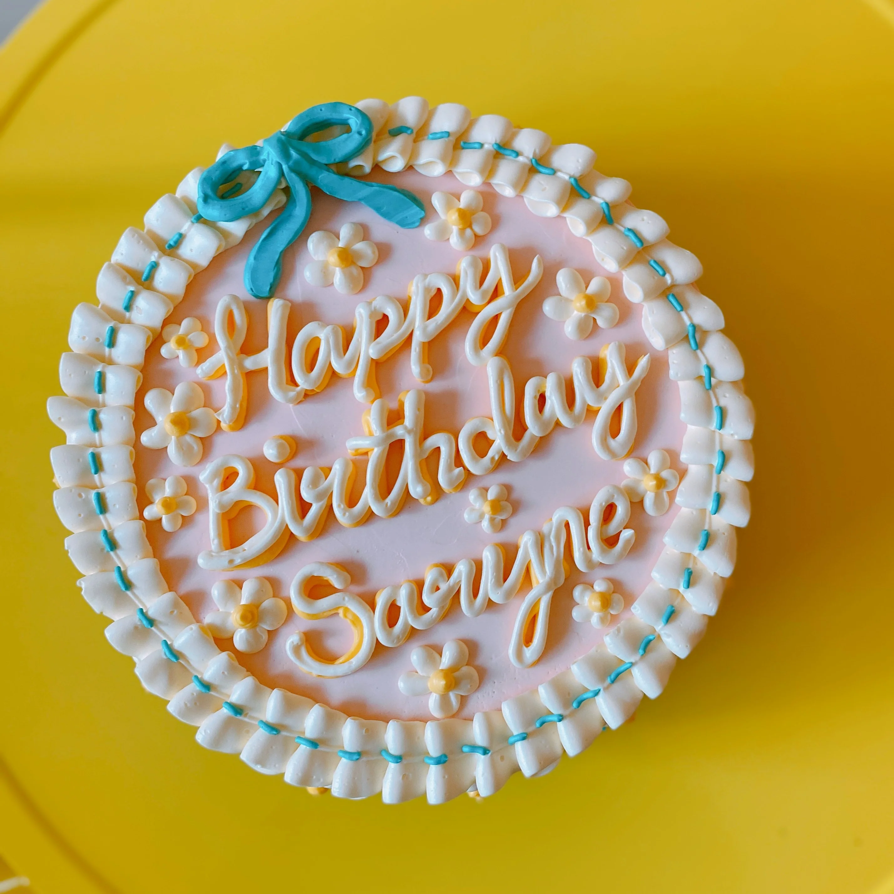 Vintage Illustration Cake - Image 7