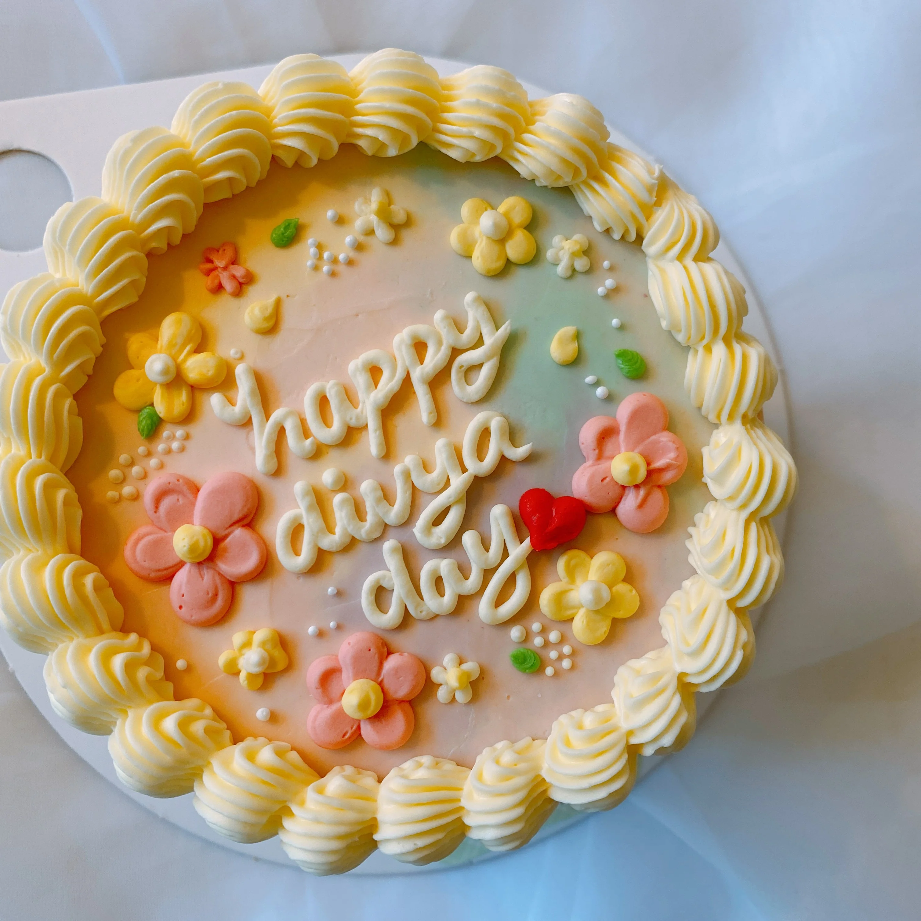 Flower Fantasy Cake - Image 4