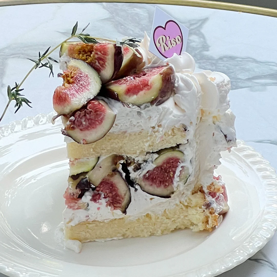 [SOLD OUT] Fresh Cream Fig Cake - Image 4