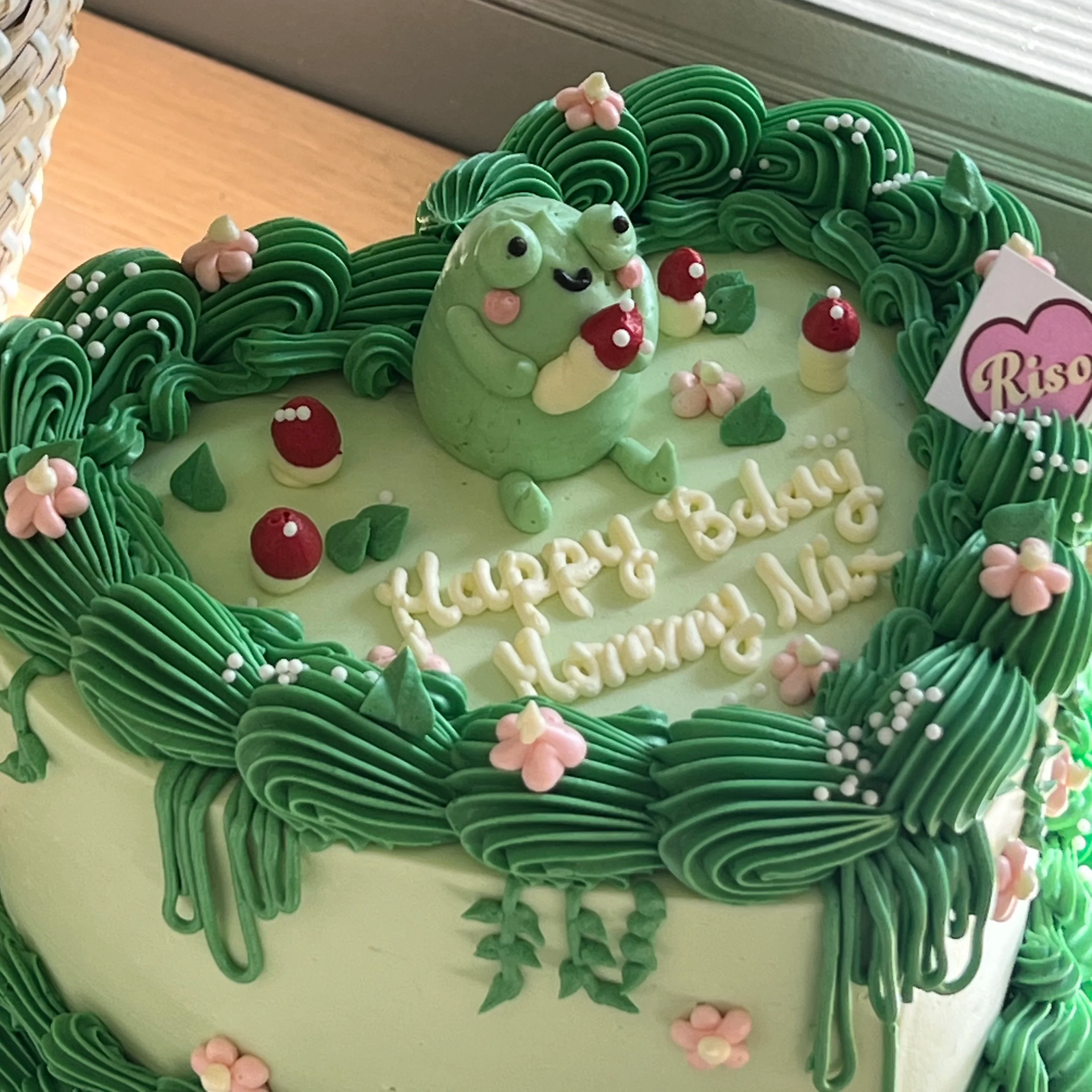 Frog in the Forest Cake (Round/Heart) - Image 3