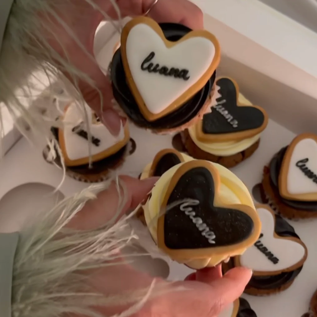 [SOLD OUT] Heart Cookie Cupcake - Image 6