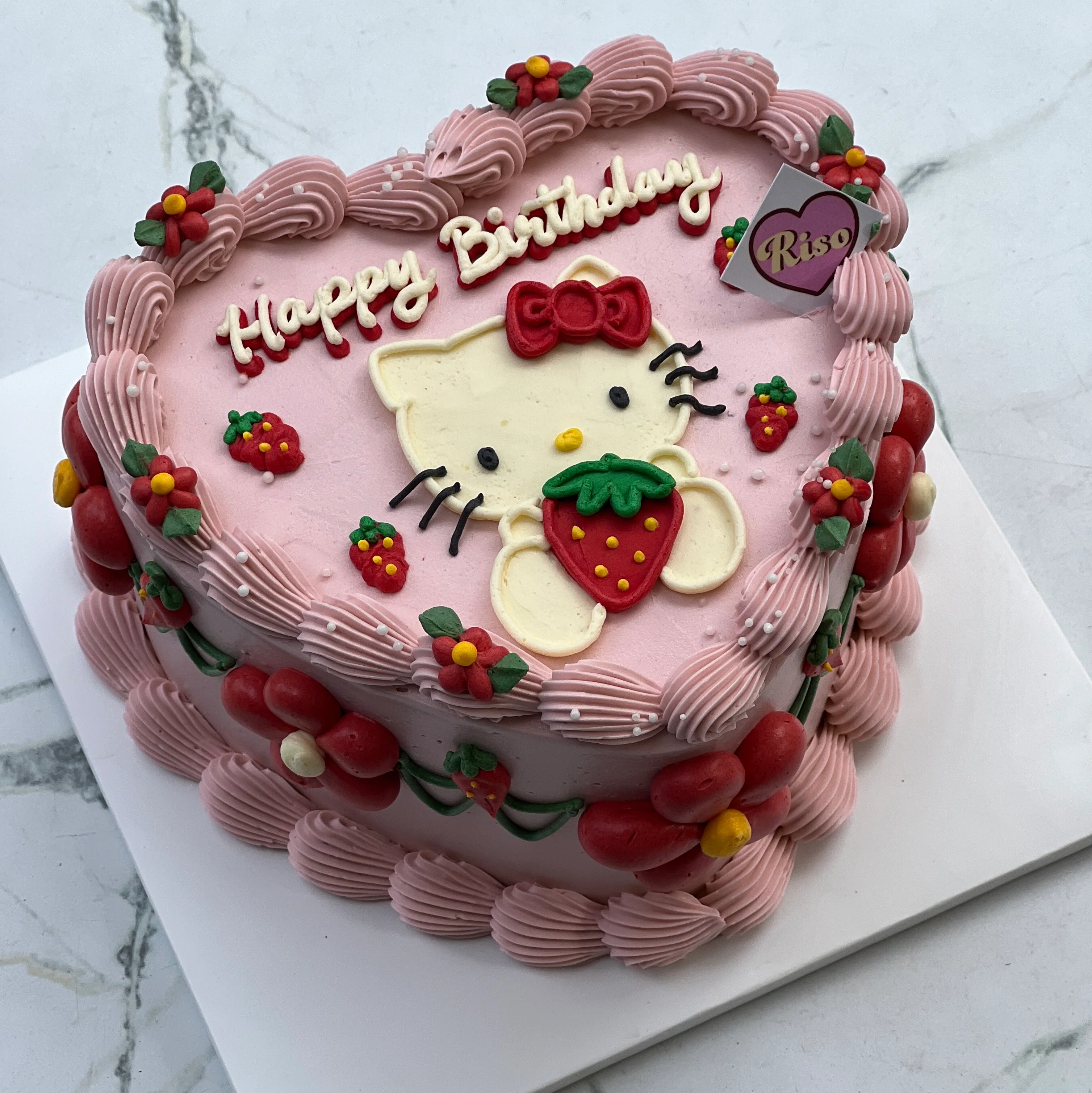 Hello Kitty Cake (Round/Heart) - Image 6