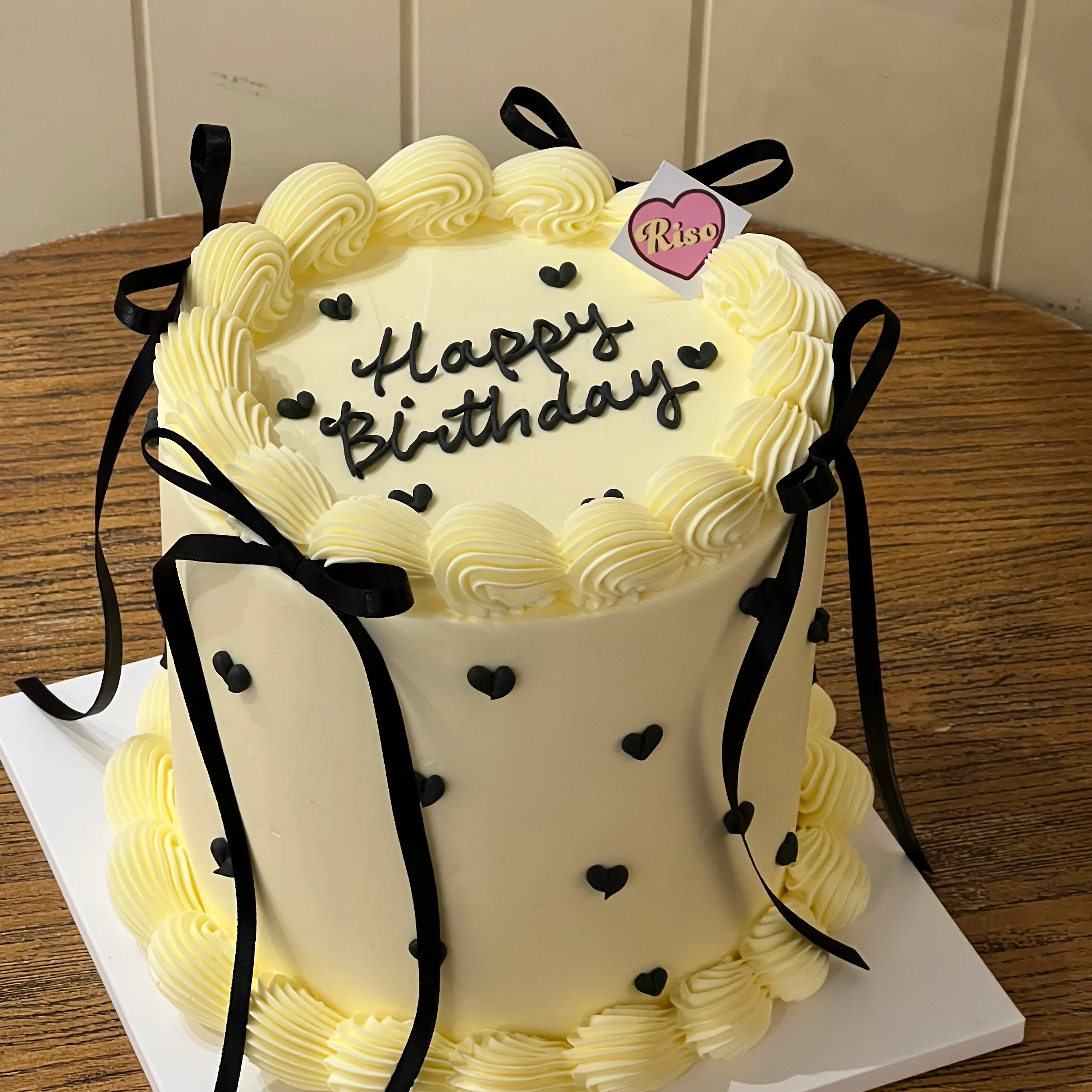 High Heart Cake (Tall Design) (Round/Heart) - Image 3