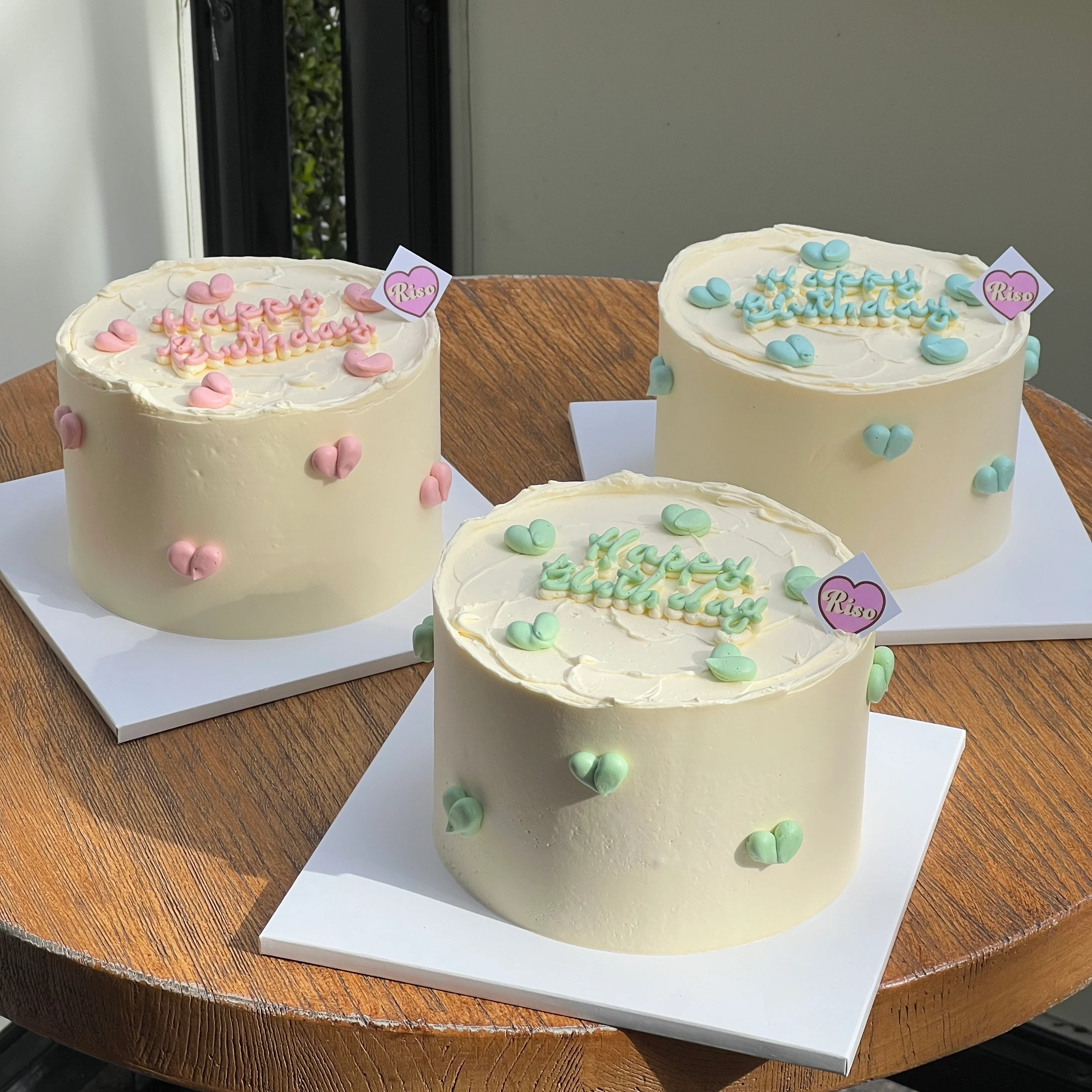 Little Heart Cake (Round/Heart) - Image 4