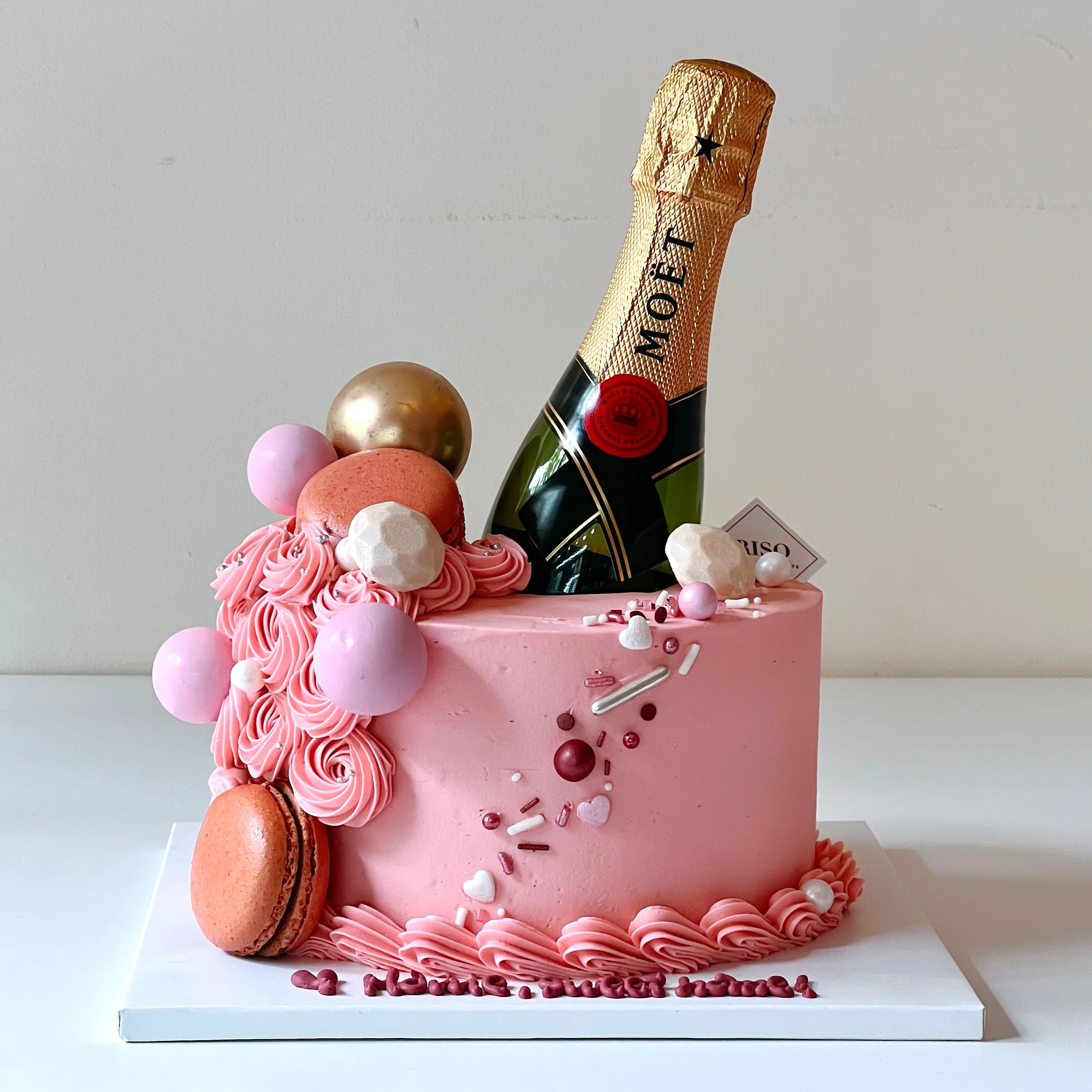 Moet & Chandon Cake - Image 2