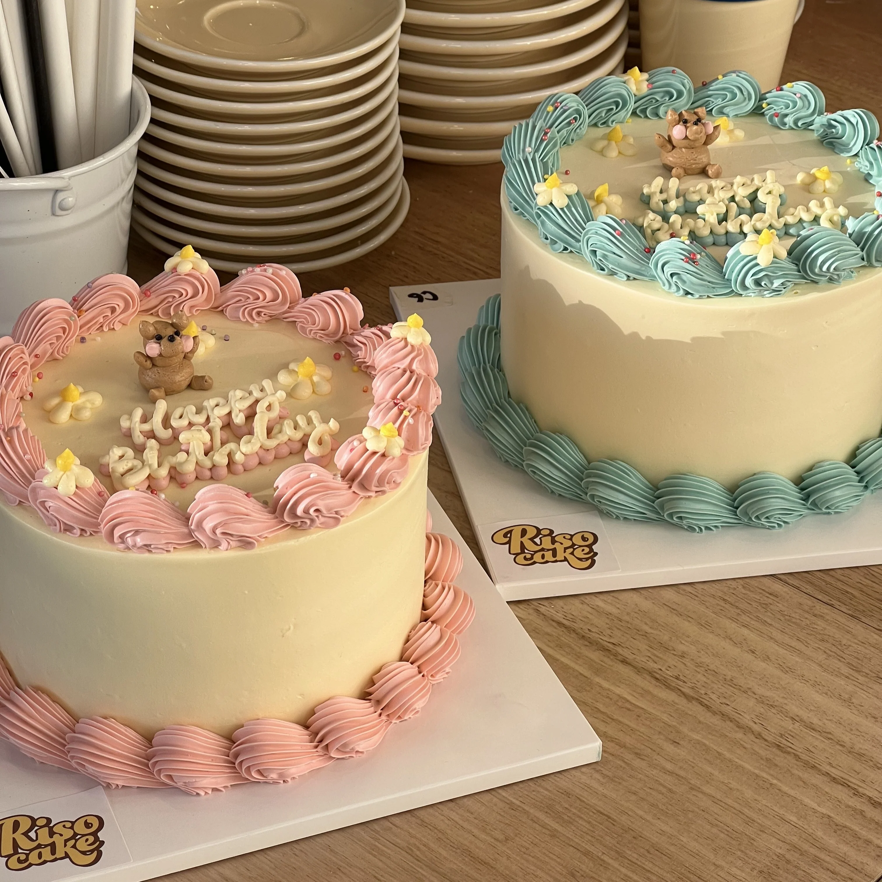 3D Bear and daisy Cake - Image 2