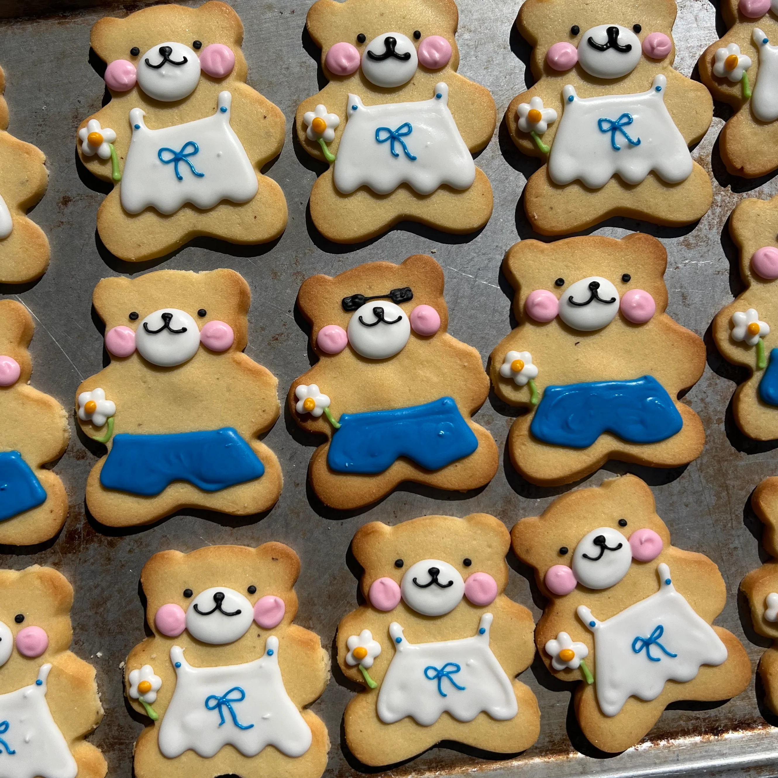 Teddy Bear Cookie (No lettering) - Image 5